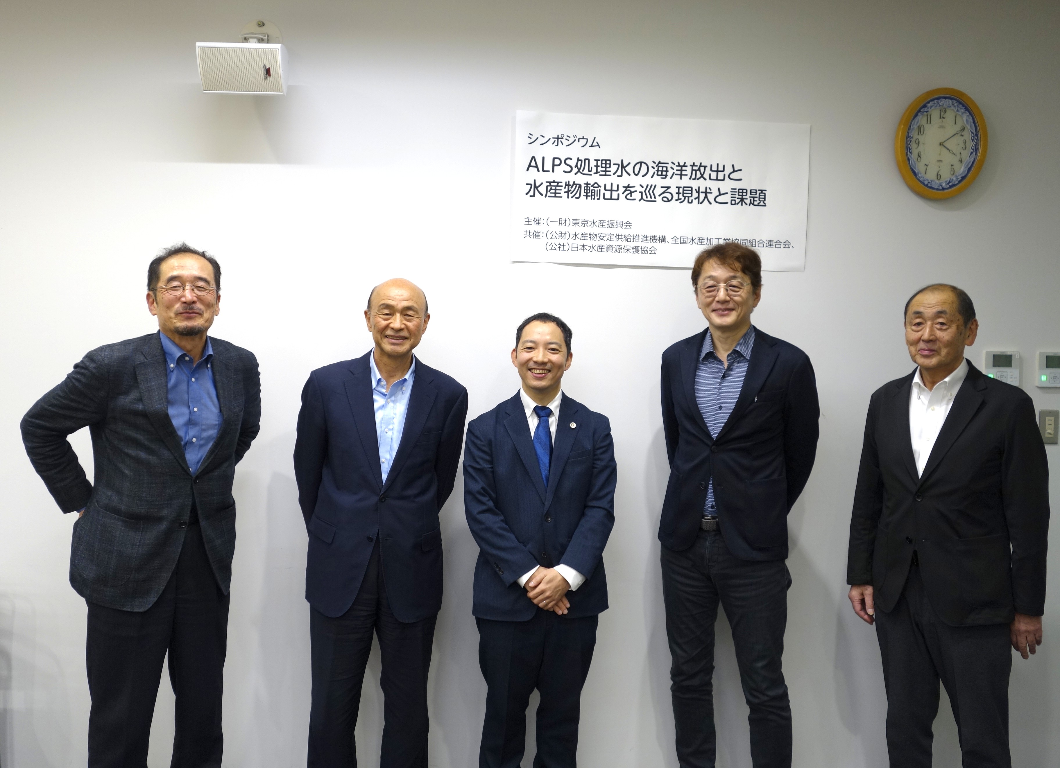 �V���|�W�E��